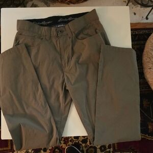 Eddie Bauer Green Chinos Flat Front Cotton Blend